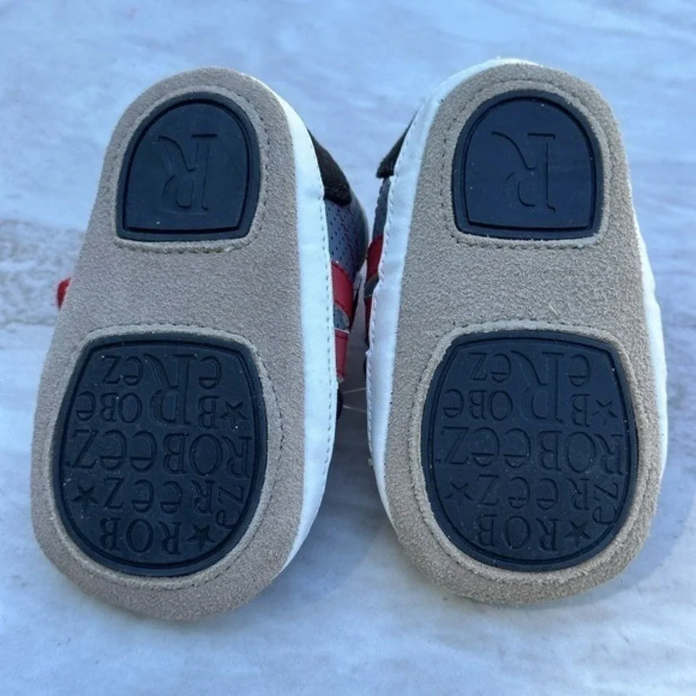 Robeez Sneakers Kids US‎ 2 Grey Red Black Soft Sole Hook Loop first shoes